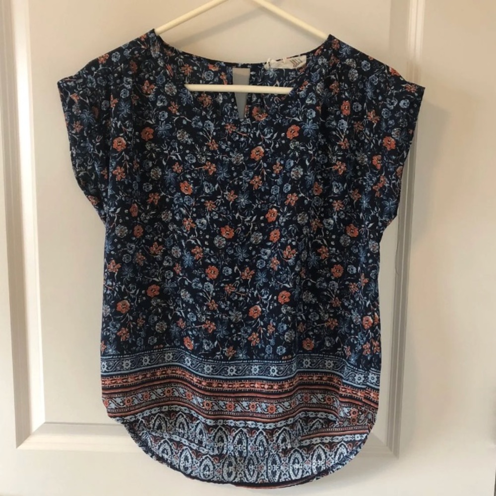 Women’s Blouse